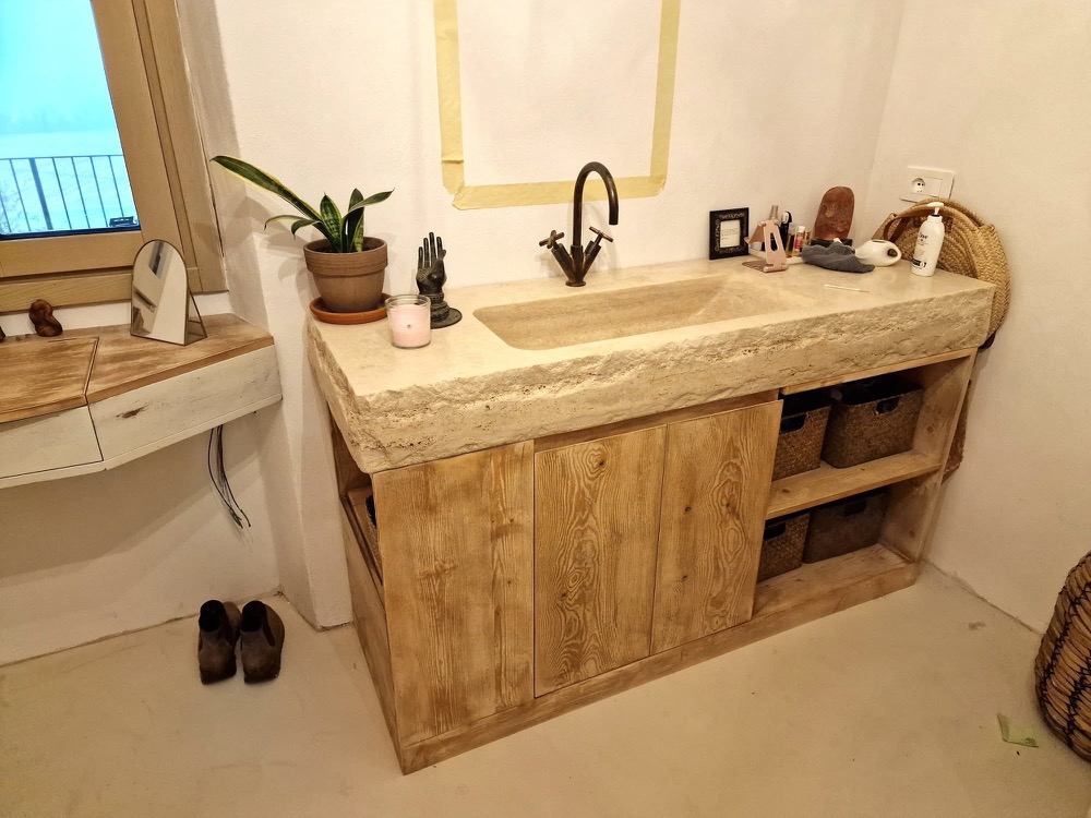 Mobile bagno su misura Mobili Granci, posa in opera